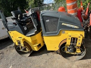 2018 Bomag BW 120SL-5 Roller Very Clean Machine 25 Horsepower Dual Roller 5500 LB Operating Weight 47 Inch Drums Ready to Work! Price: $29,900