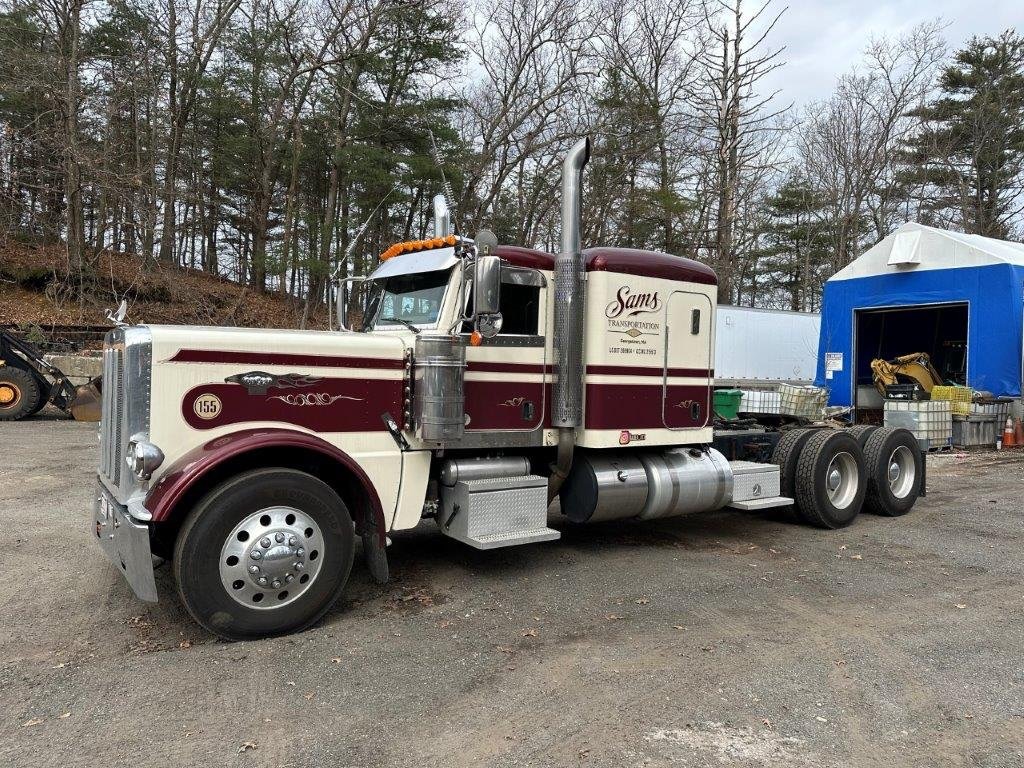 2016 Peterbilt 389 Tractor