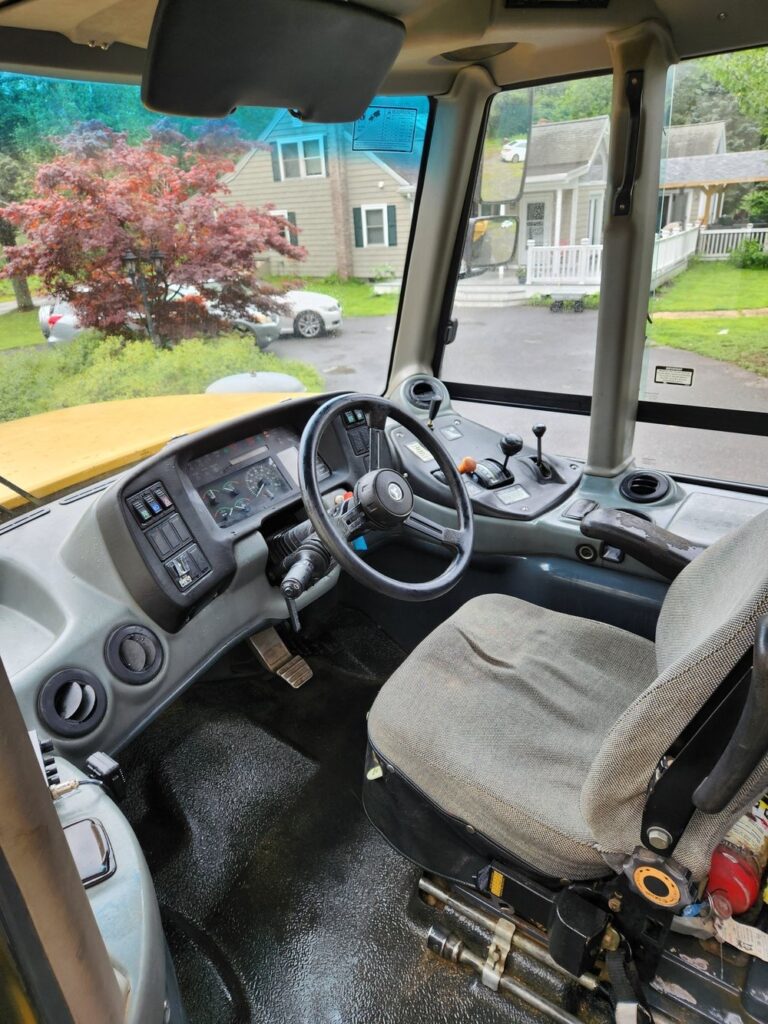 2003 John Deere 250D Articulated Dump Truck Excellent Condition 7669 Hours Pre-Emission Truck Enclosed Cab Heat and A/C Priced to Sell: $84,900